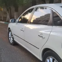 هیوندا ازرا فول شرکتی