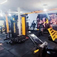 وسایل بدنساز مارک قهرمان ست کامل .یکجا فروخته میشه