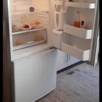 یخچال فریزر سالم و تمیز