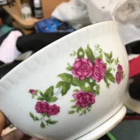 ظرف چینی خیلی قدیمی