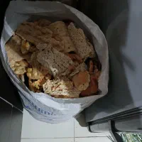 یک گونی نان تمیز