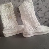 یک جفت بوت بافت