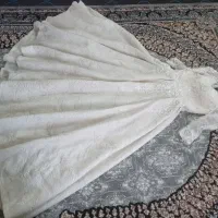 لباس عروس بسیار زیبا  دنباله دار