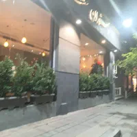 سالاد زن