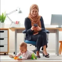 بانوی عزیز در منزل به درآمدبرس
