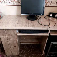 کامپیوتر|میز تحریر و کامپیوتر|کهک, |دیوار