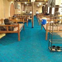 کارگر چایخانه