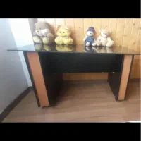 میز شیشه ای
