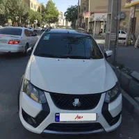 کوییک r سفید مشکی