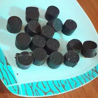 فروش شکلات های تلخ انواع طرح ها|خوردنی و آشامیدنی|تهران, ارم|دیوار