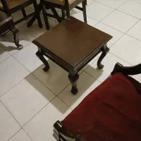 مبل مدل اتریشی و میز کوچک و بزرگ‌جلو مبلی