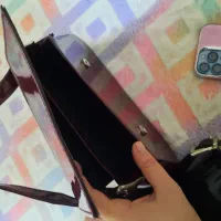 کیف|کیف، کفش، کمربند|کرمان, |دیوار