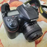 دوربین نیکون ۷۱۰۰