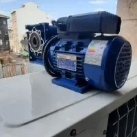الکتروموتور و گیربکس