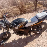 سلام وقت شما بخیر یک عدد موتورسیکلت. آپاچی