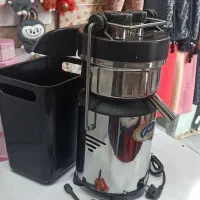 آبمیوه‌گیری صنعتی