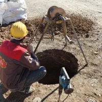 لوله بازکنی مقنی تشخیص سر چاه مغنی چاه کن لایروبی