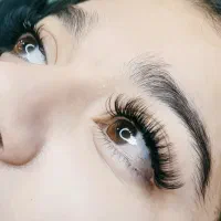 خدمات اکستنشن مژه و لیفت و لمینت مژه و ابرو|خدمات آرایشگری و زیبایی|اصفهان, باب الدشت|دیوار