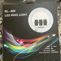 رینگ لایت به همراه پایه حرفه ای نو بدون استفاده