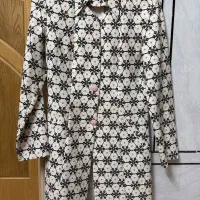 مانتوو شلوار جین با قیمت باور نکردنی