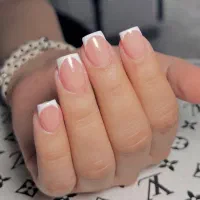 کاشت ناخن 400