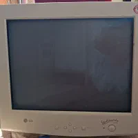 مانیتور ۱۷ اینچ