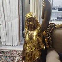 کنار سالنی زیبا