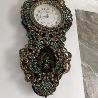 ساعت و کابینت