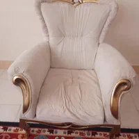 فروش یک دست مبل ۷ نفره بصورت کلاف که نقاش رنگ کرده|مبلمان خانگی و میز عسلی|بروجرد, |دیوار