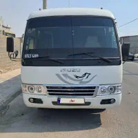 مینی بوس ایسوزو