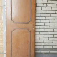 در چوبی دو لنگه