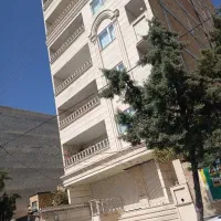 مغازه به متراژ ۱۲۰ متر  برای ارایشگری