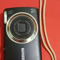 دوربین عکاسی و فیلمبرداری Canon تمیز و کم‌کارکرد