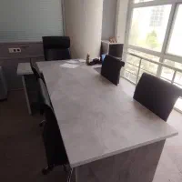 میز و صندلی مدیریت و اداری در حد نو