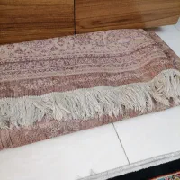 فرش ابریشم 5 متری نیازمند تعمیر