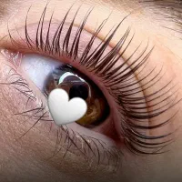 ۶۰ درصد تخفیف آموزش لیفت مژه و ابرو