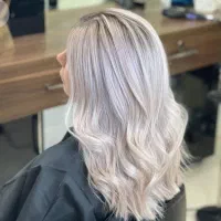 آموزش رنگ مو و اصلاح ابرو تخصصی