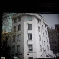 ۲۰۰متر مربع کلنگی با جواز ۵طبقه .فروش
