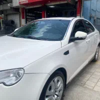 ام جی ۵۵۰شوالیه mj۲۰۱۲