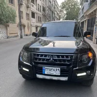پاجرو سیگنیچر 2018