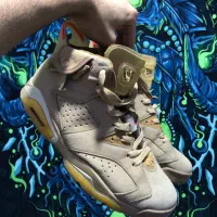 جردن ۶|کیف، کفش، کمربند|ساری, |دیوار