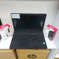 لپتاپcore i7نسل7رم8ddr4  هاردssdکاملانوباکارتن15.6