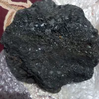 شهاب سنگ یا مشکوک با قدمت بالاوکریستال فراوان