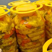 ترشی وخیارشور به صورت عمده|خوردنی و آشامیدنی|اهواز, فرهنگ شهر|دیوار