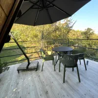 کلبه سوئیسی جنگلی|اجارهٔ کوتاهمدت ویلا و باغ|رشت, پسیخان|دیوار