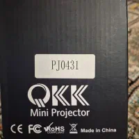پروژکتور QKK Mini Projector در حد نو|تلویزیون و پروژکتور|تهران, پونک|دیوار