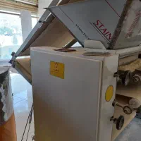 نانوایی با پروانه|فروشگاه و مغازه|فولادشهر, مسکن مهر فولادشهر|دیوار