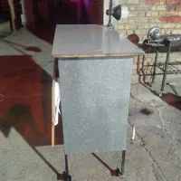 میز آهنی|فروشگاه و مغازه|شاهینشهر, سعدی جنوبی|دیوار