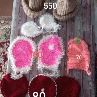 کلاه با نخ ریس و لیف ها با کاموا