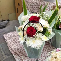 باکس گل با رز مینیاتوری